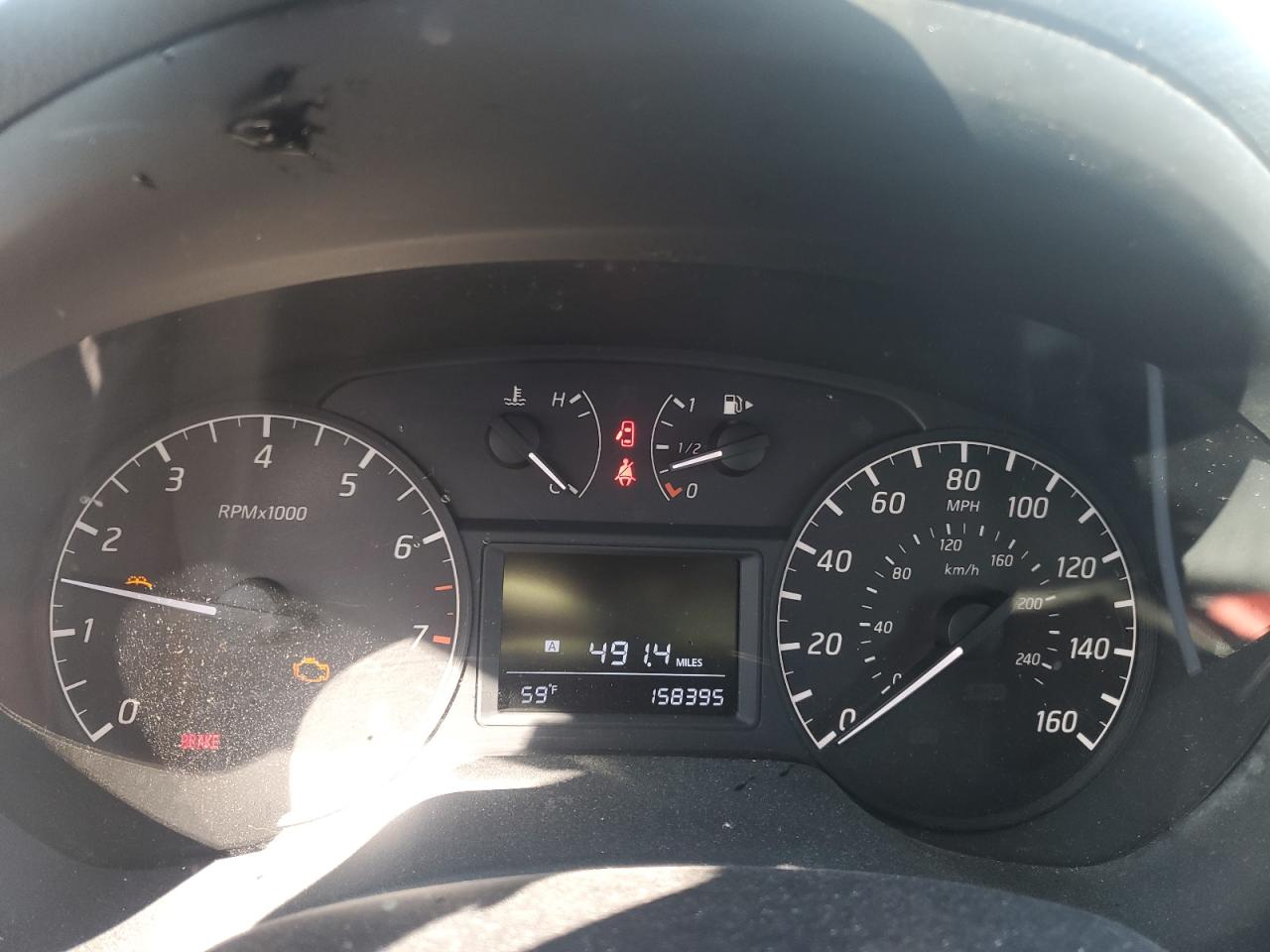 2015 Nissan Sentra - Image 9