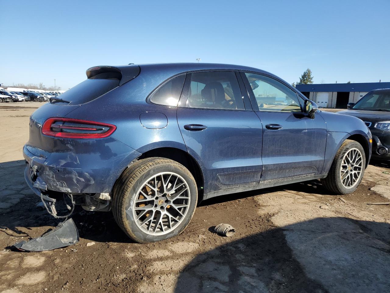 2016 Porsche Macan - Image 3