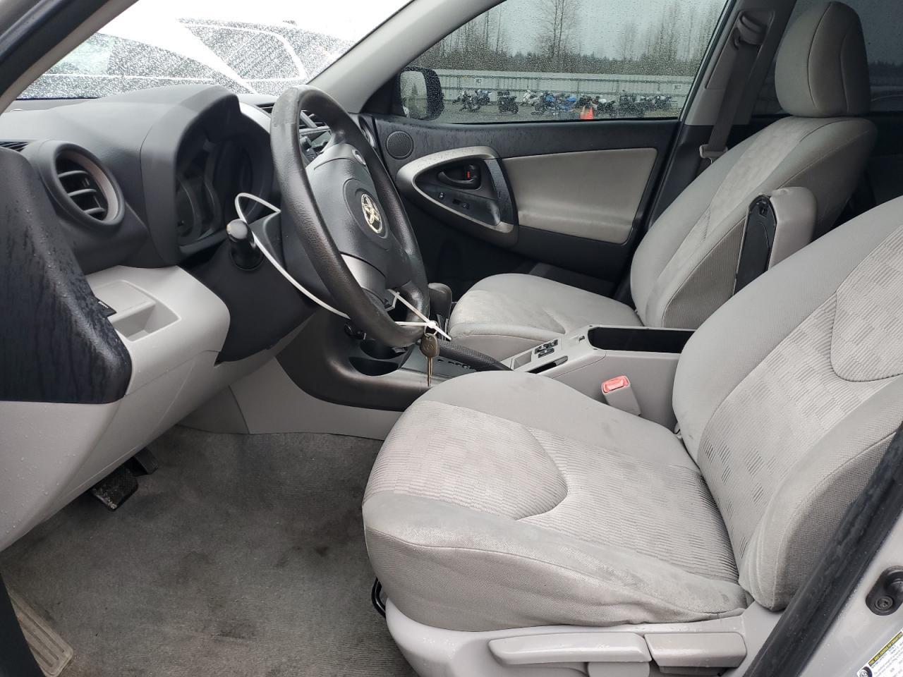 2011 Toyota RAV 4 - Image 7