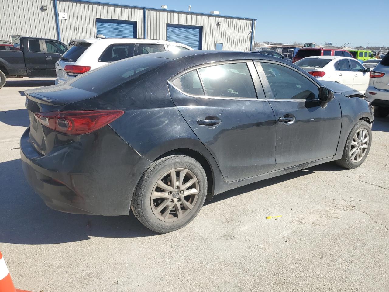 2014 Mazda 3 - Image 3