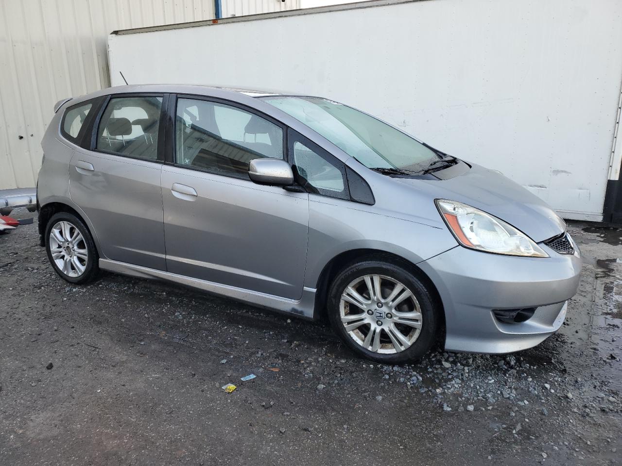 2009 Honda Fit - Image 4