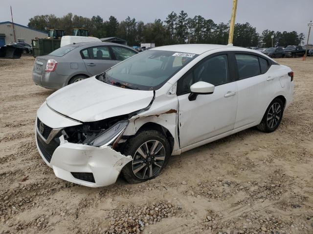 2022 Nissan Versa Sv