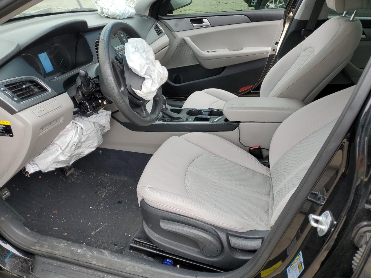 2015 Hyundai Sonata - Image 7