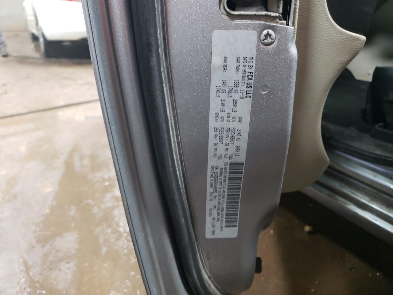 2019 Dodge Caravan - Image 13