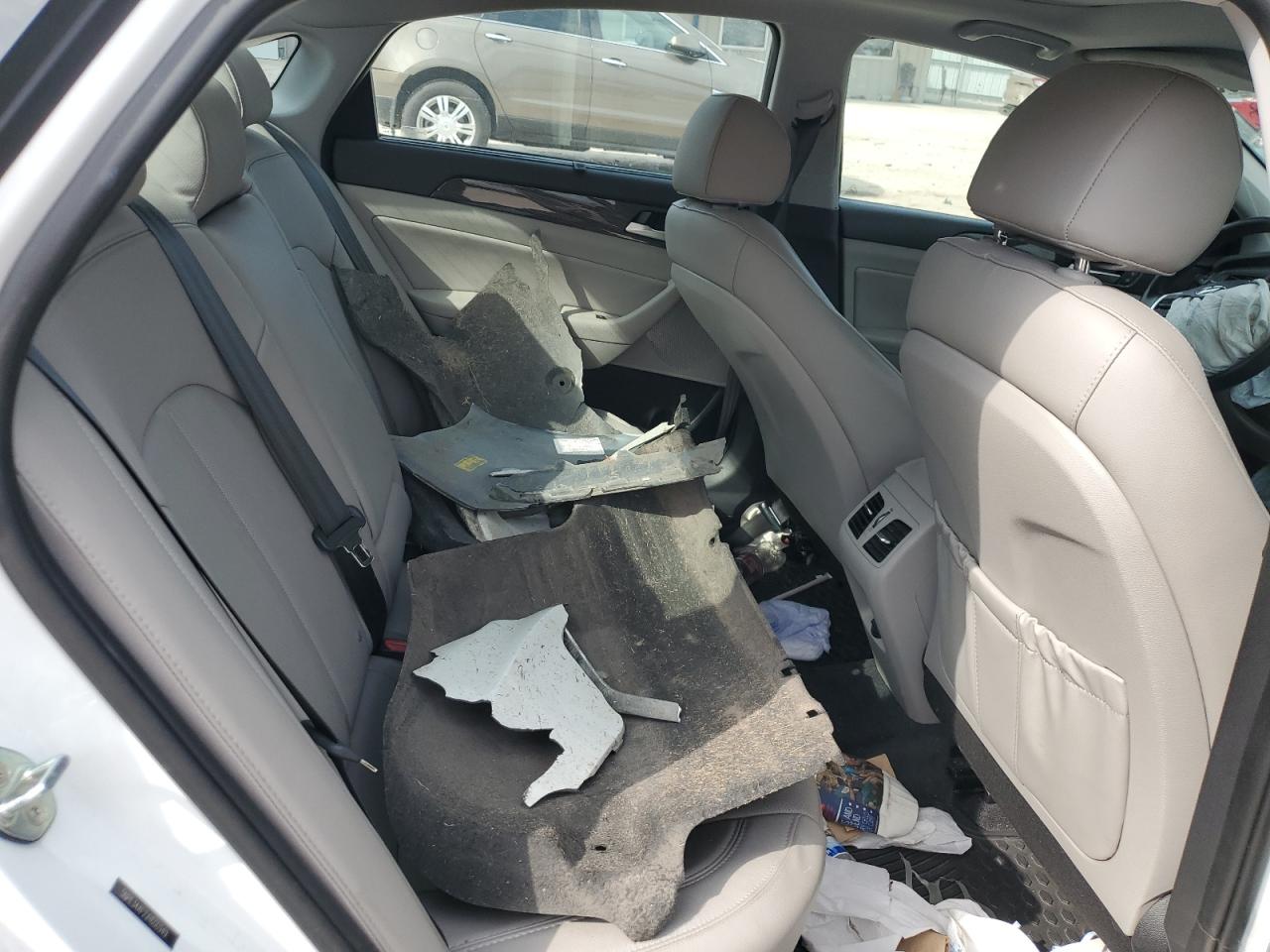 2018 Hyundai Sonata - Image 10