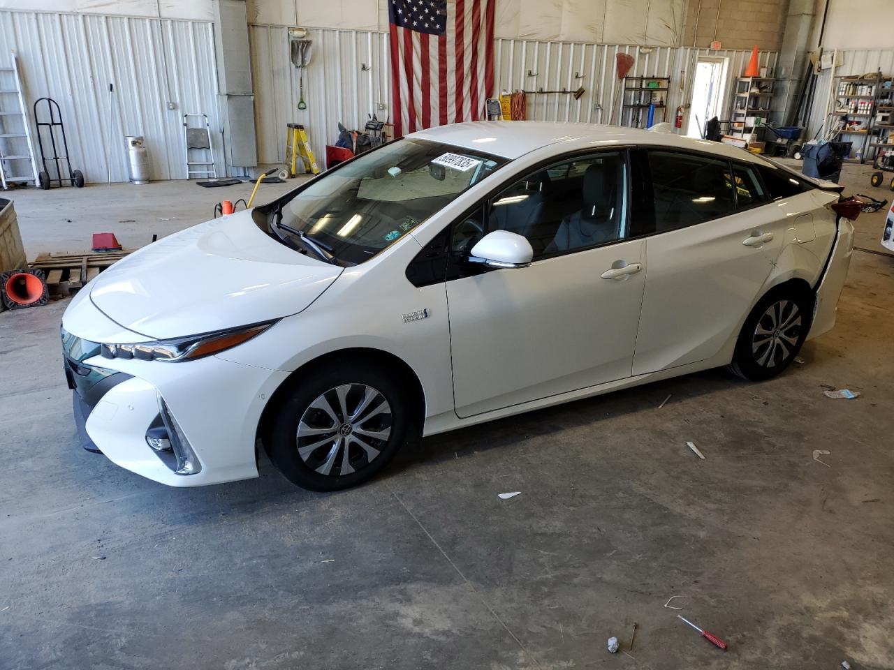2020 Toyota Prius Prime Le for Sale in Mcfarland, WI - Rear End