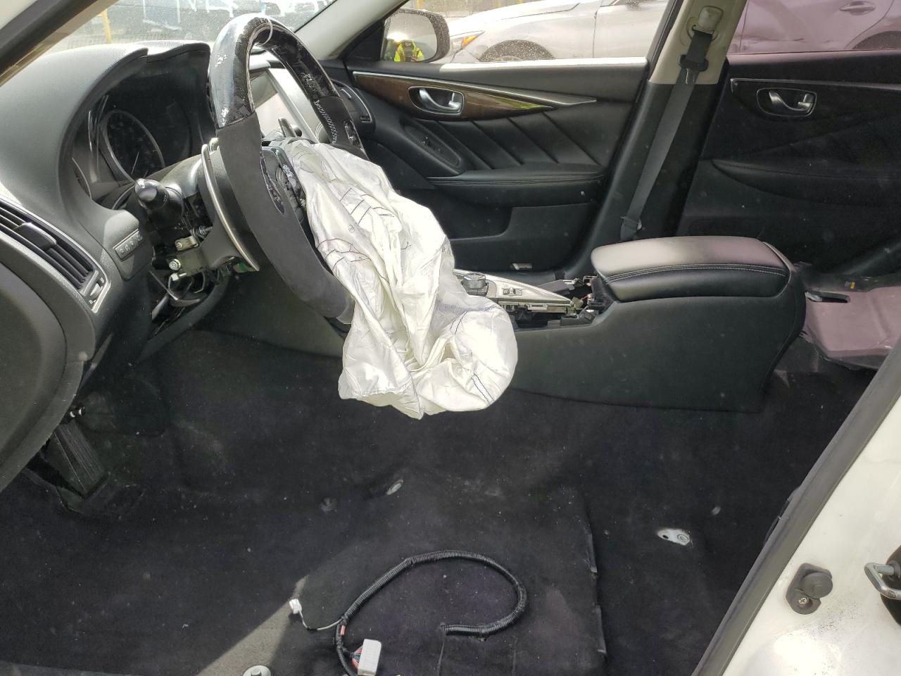 2018 Infiniti Q50 - Image 7