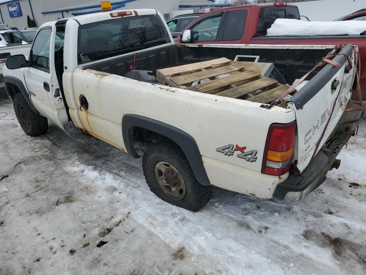 2001 Chevrolet Silverado - Image 2
