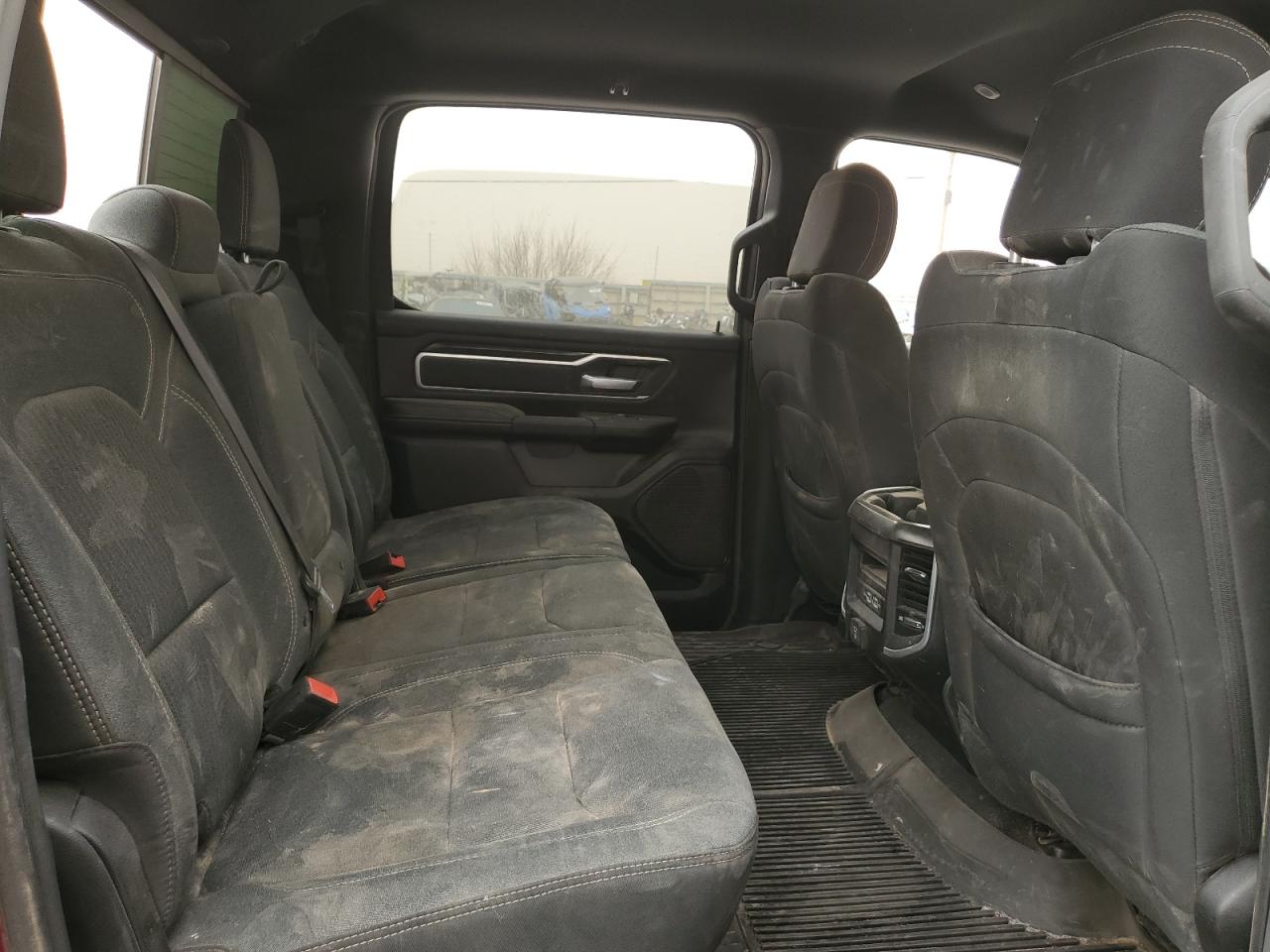 2021 RAM 1500 - Image 10