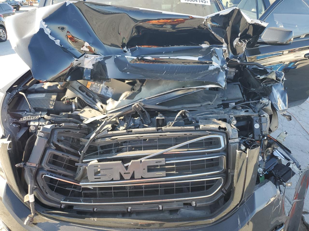 2019 GMC Yukon - Image 12