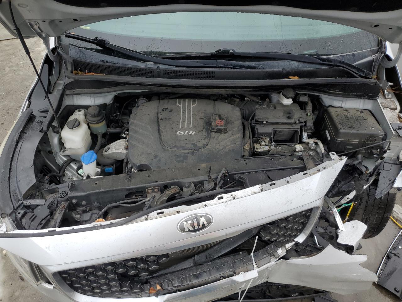 2016 Kia Sedona - Image 12