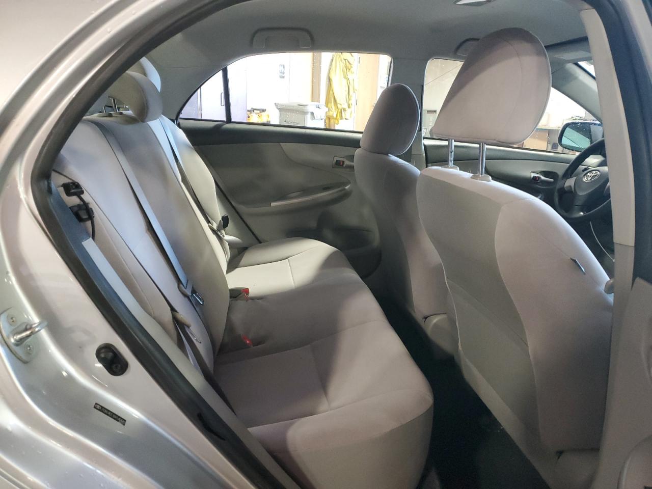 2011 Toyota Corolla - Image 10