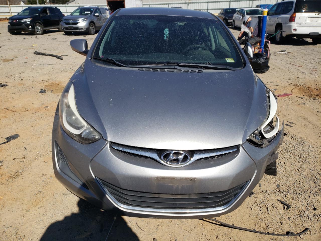 2015 Hyundai Elantra - Image 5