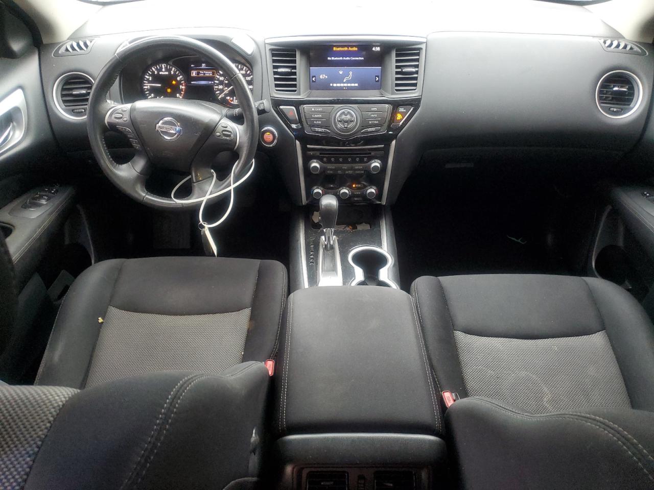 2017 Nissan Pathfinder - Image 8