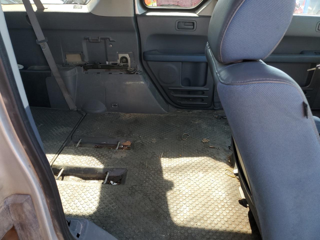 2006 Honda Element - Image 12