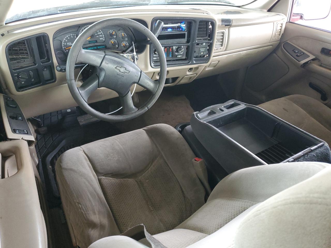 2003 Chevrolet Silverado - Image 8