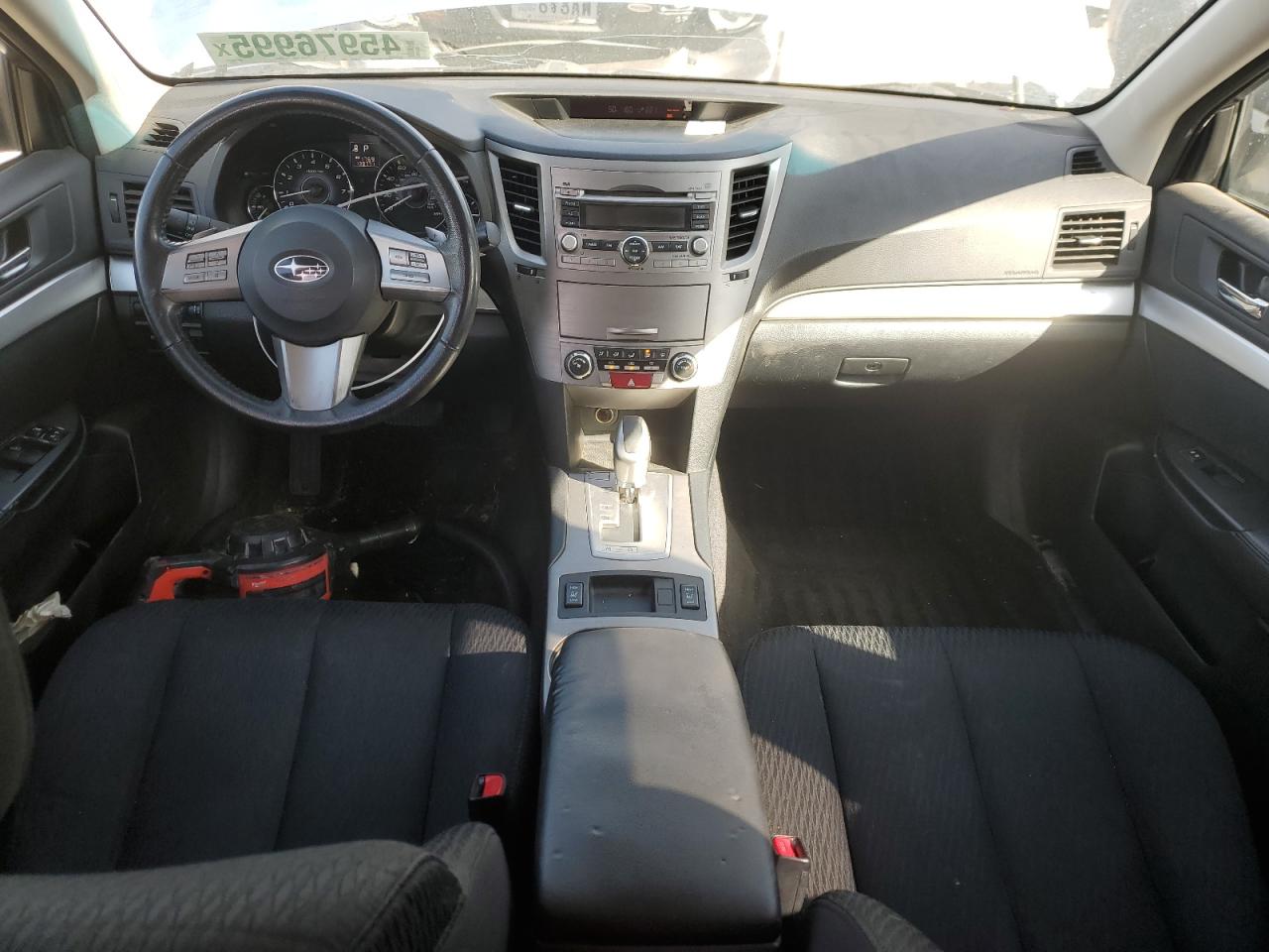2010 Subaru Outback - Image 8