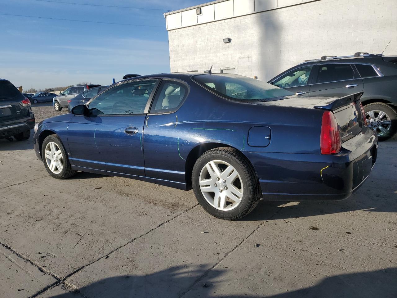 2007 Chevrolet Monte Carlo - Image 2