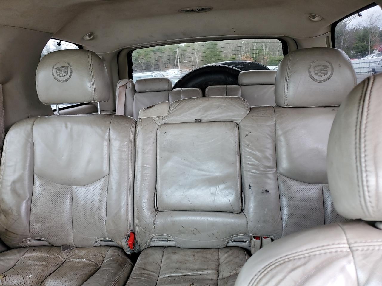 2003 Cadillac Escalade Luxury VIN: 1GYEK63N73R308562 Lot: 50138885