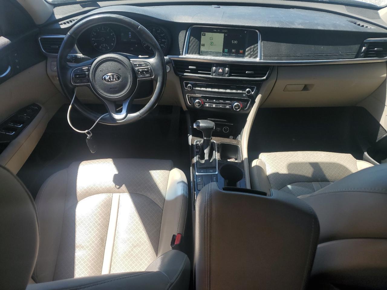 2016 Kia Optima - Image 8