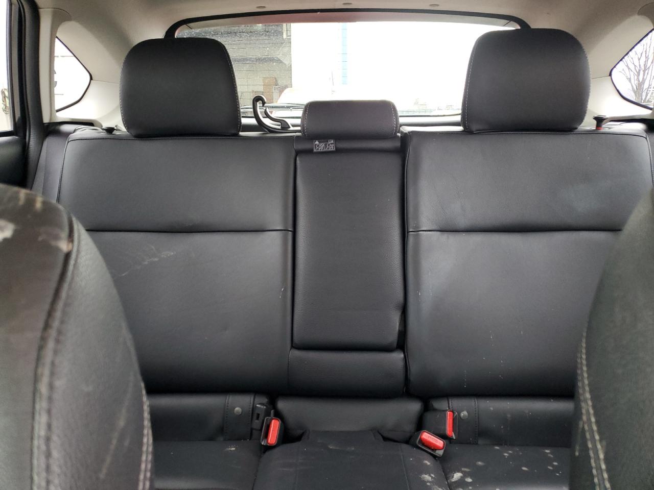 2014 Subaru XV - Image 10