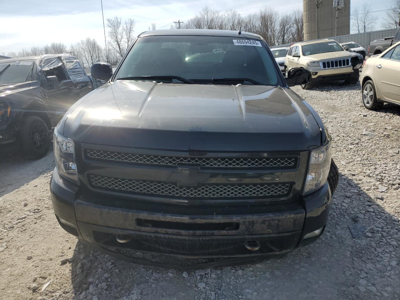 2011 Chevrolet Silverado - Image 5