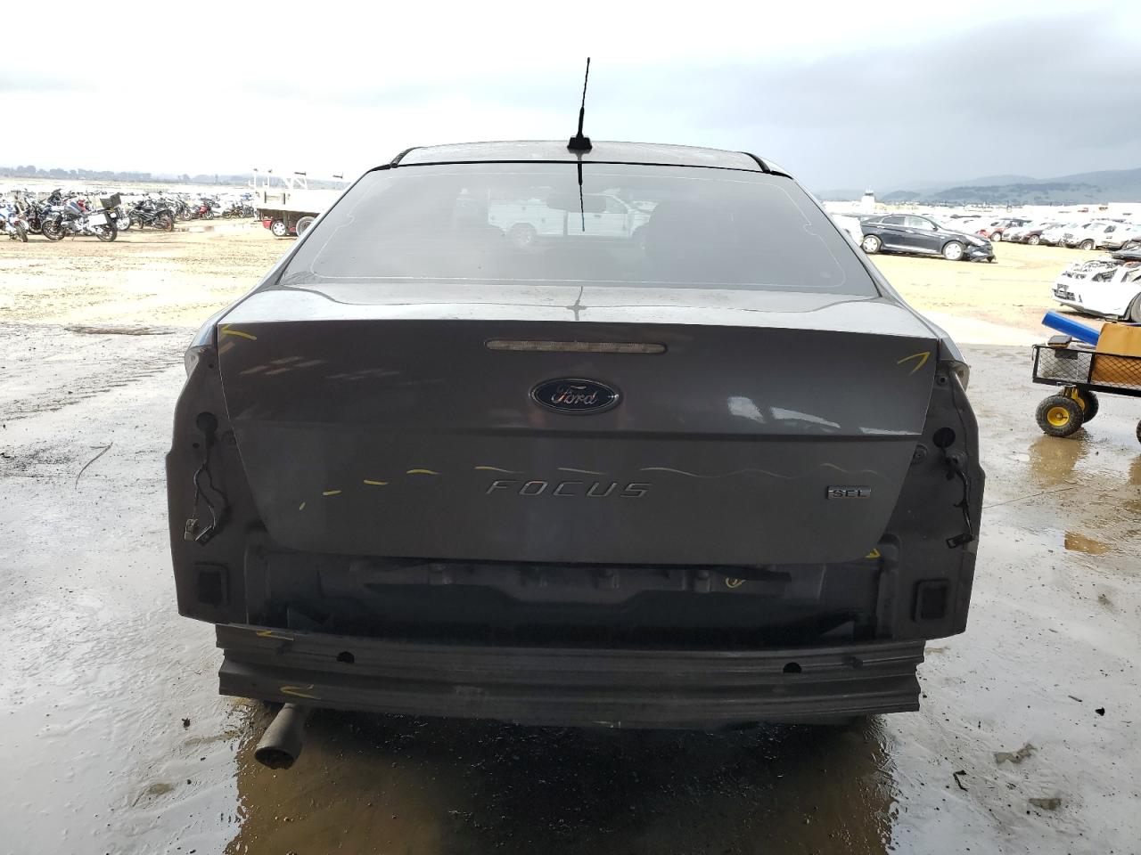 2010 Ford Focus - Image 6