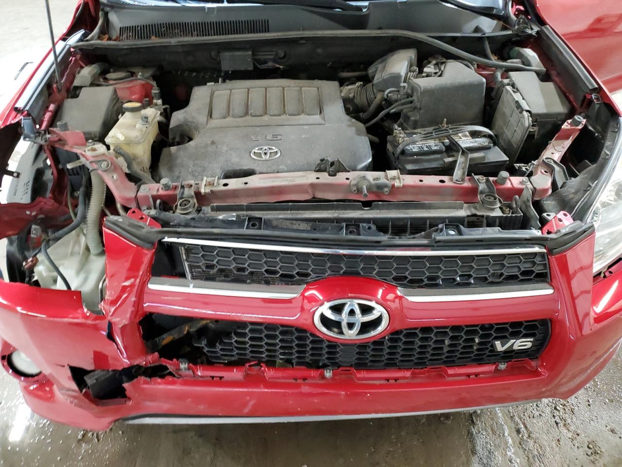 2011 Toyota RAV 4 - Image 12