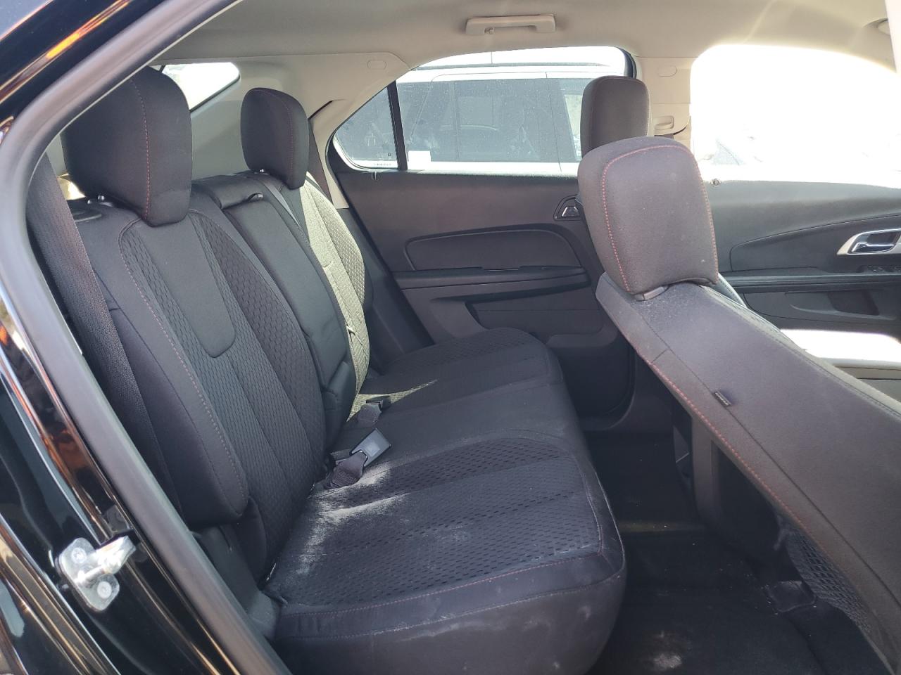 2015 Chevrolet Equinox - Image 11