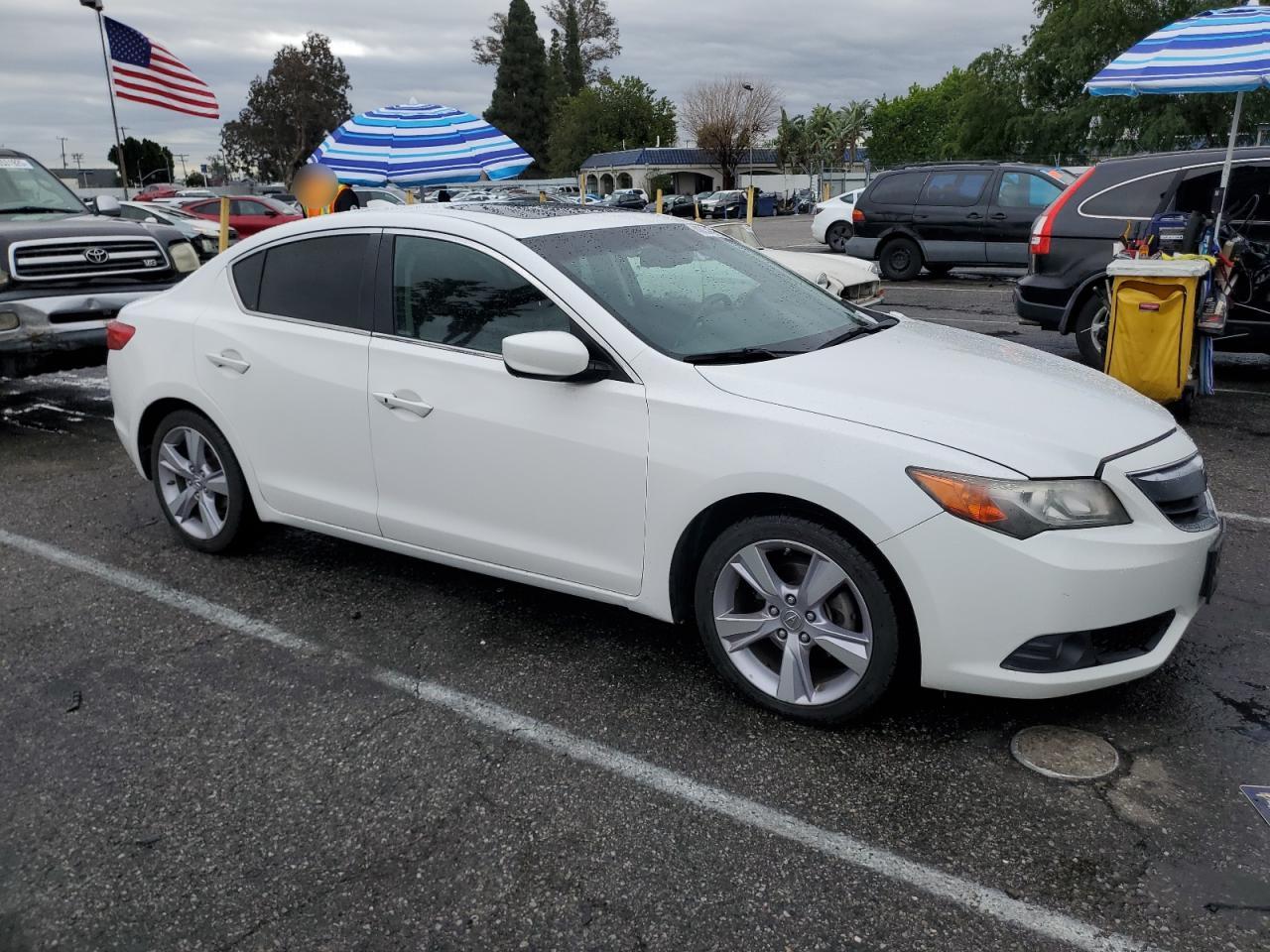 2014 Acura ILX - Image 4