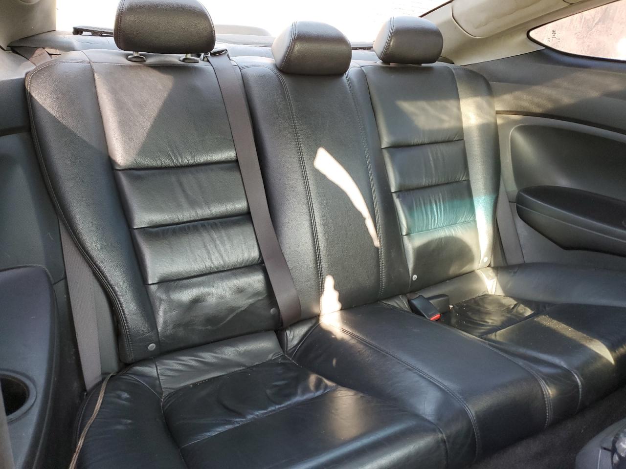 2009 Honda Accord - Image 10
