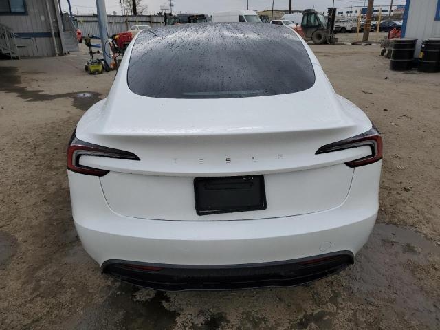  TESLA MODEL 3 2024 Білий