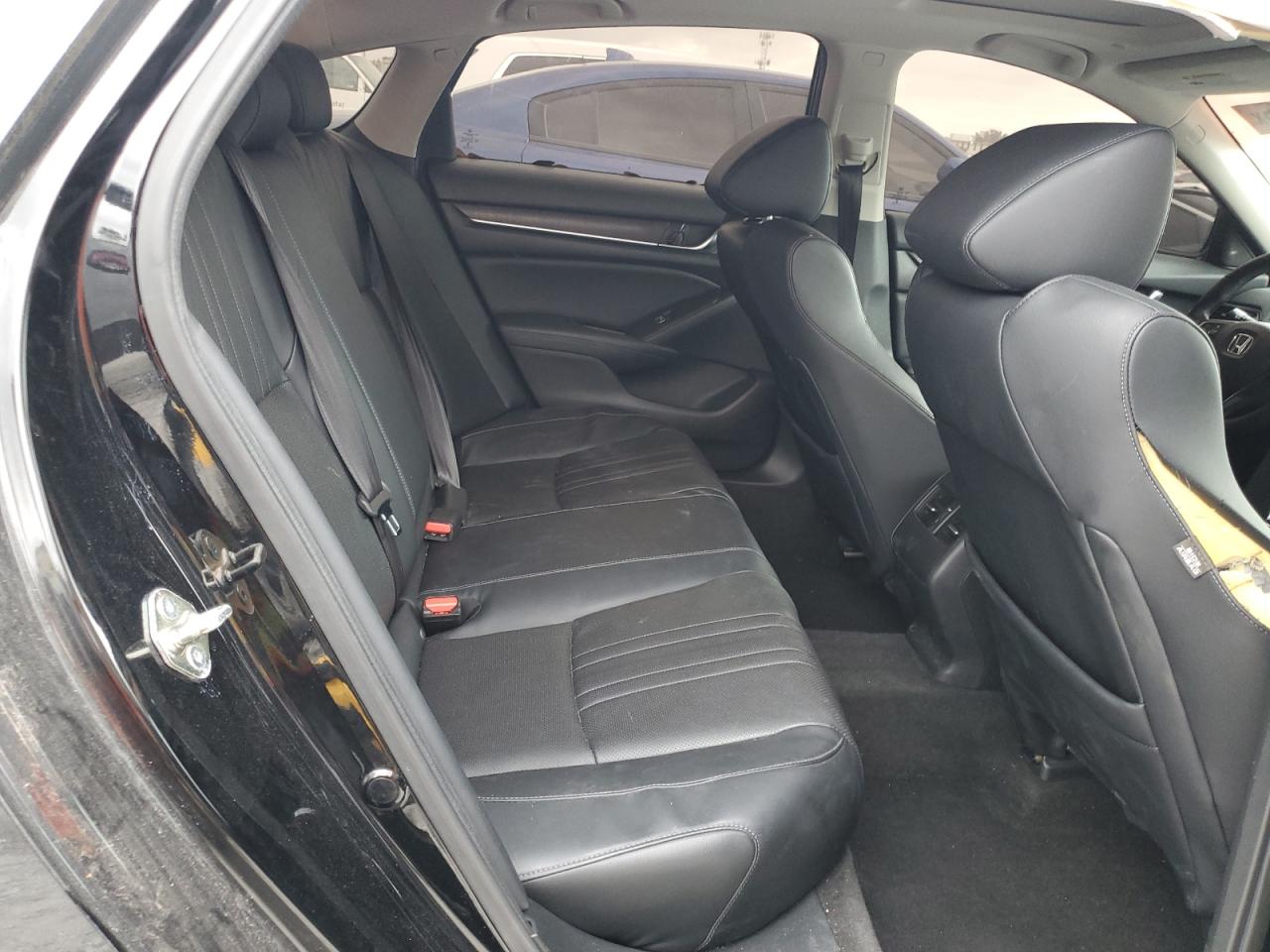 2018 Honda Accord - Image 10