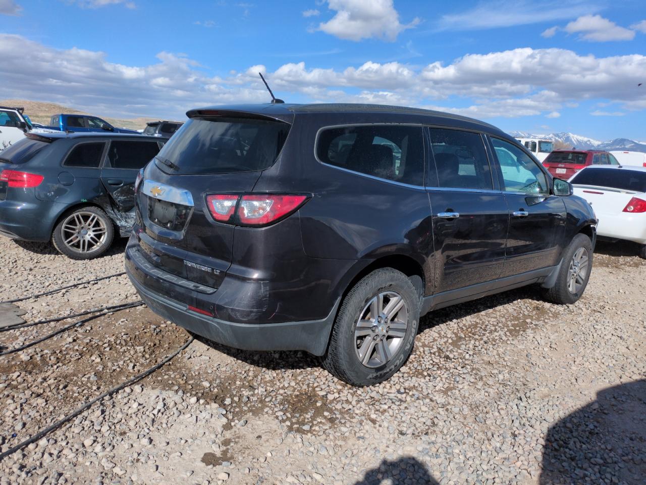 2015 Chevrolet Traverse - Image 3