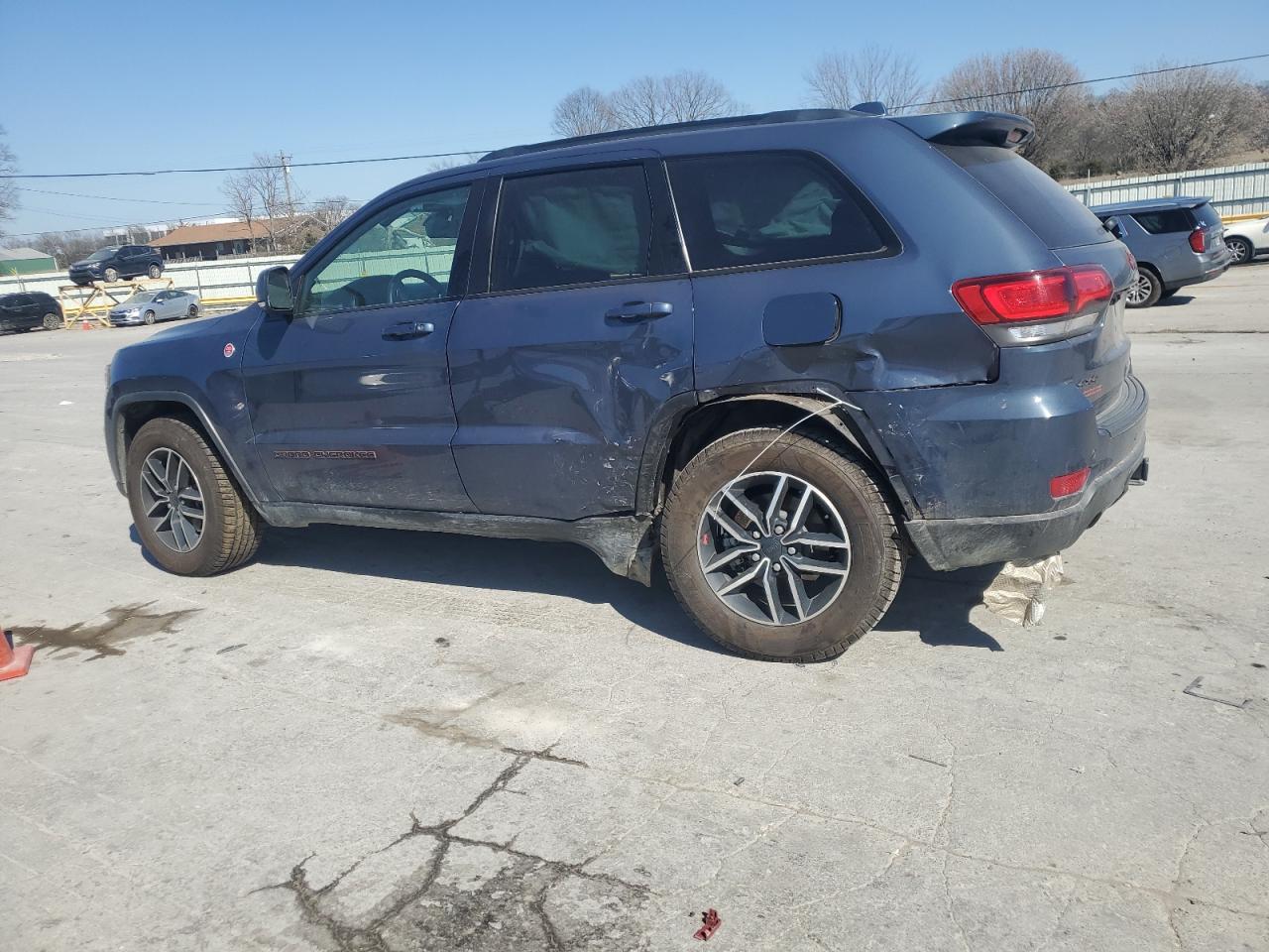 2020 Jeep Grand Cherokee - Image 2