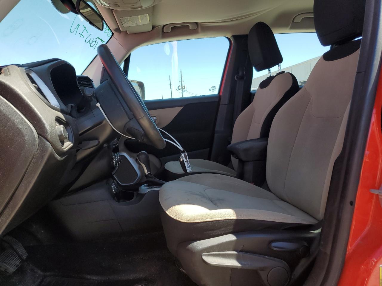 2016 Jeep Renegade - Image 7