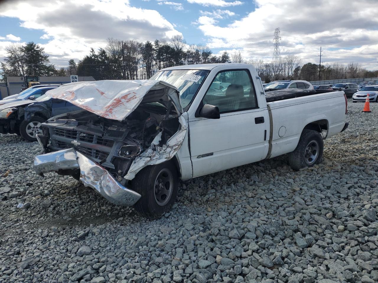 1998 Chevrolet Gmt-400 C1500 на продаже в Mebane, NC - Front End