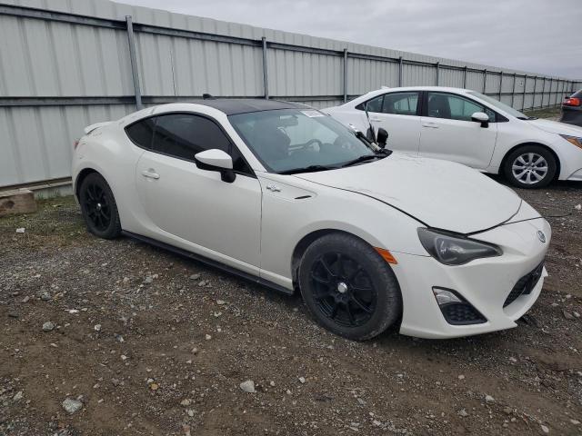 Купе TOYOTA SCION 2015 Білий