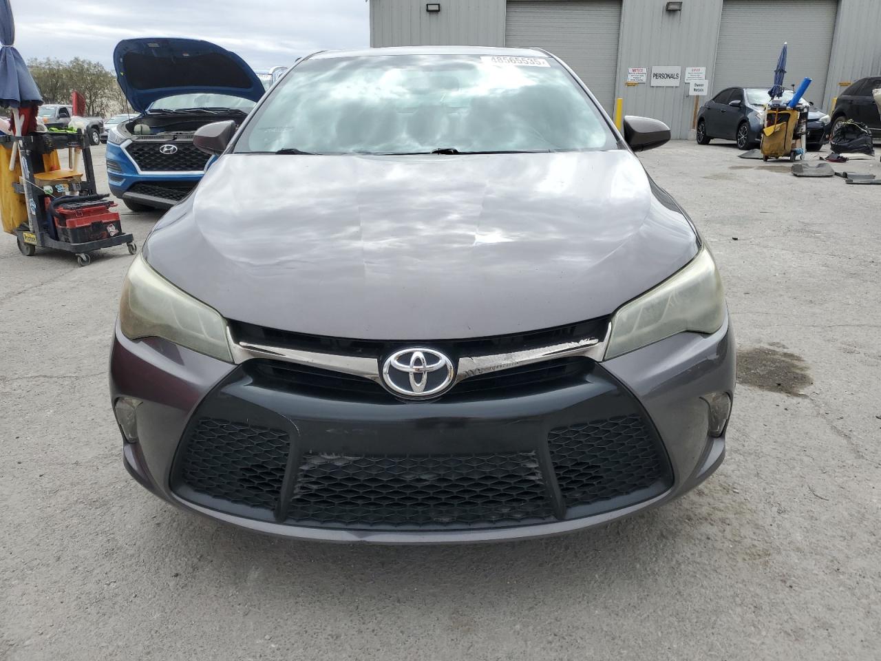 2015 Toyota Camry - Image 5