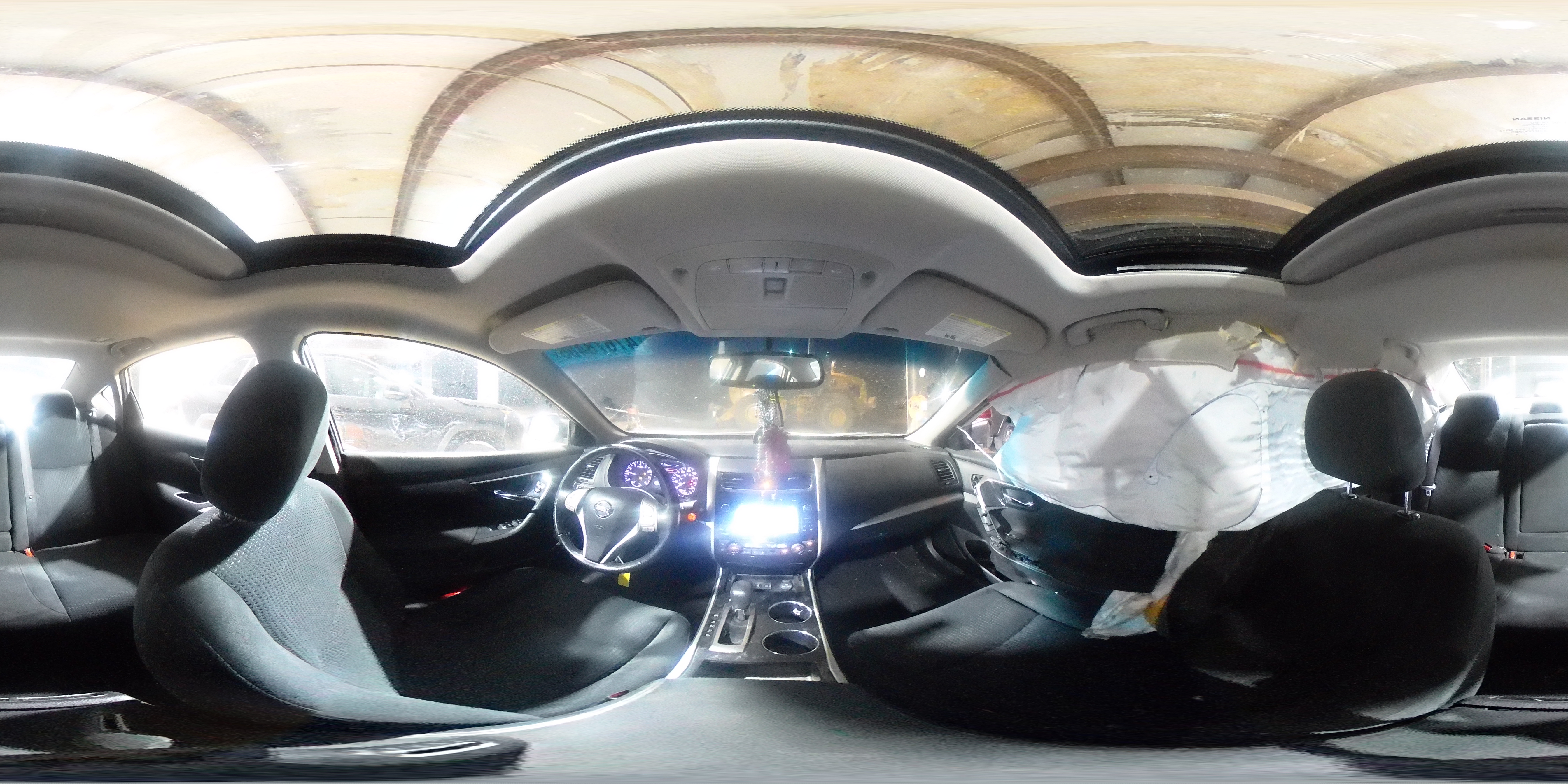 2014 Nissan Altima - Image 14
