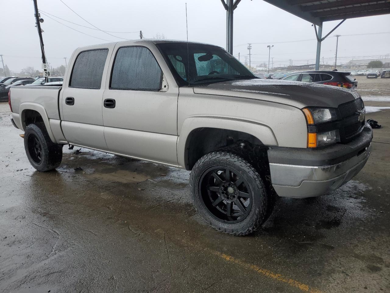 2005 Chevrolet Silverado - Image 4