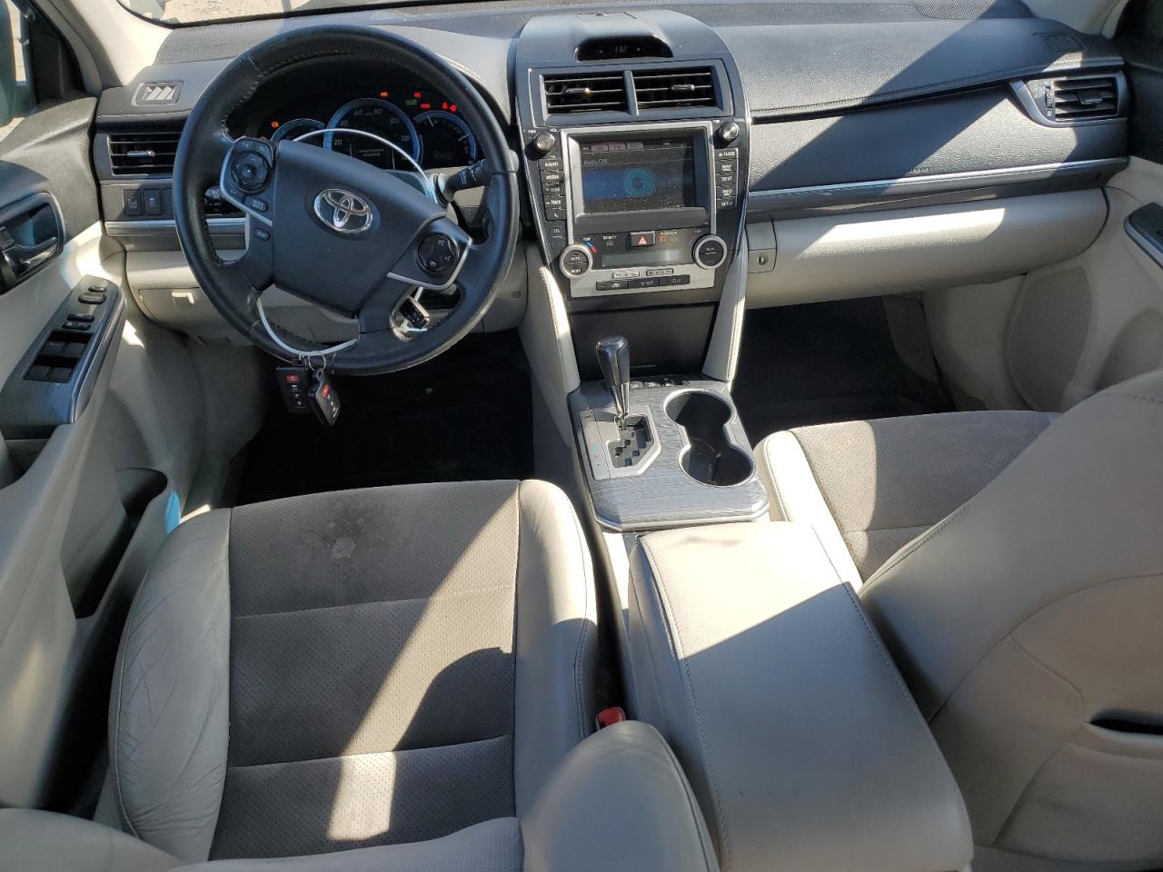 2012 Toyota Camry - Image 8