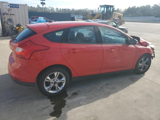  FORD FOCUS 2014 Czerwony