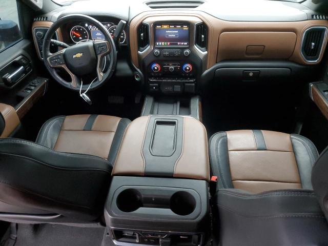  CHEVROLET ALL Models 2022 Красный