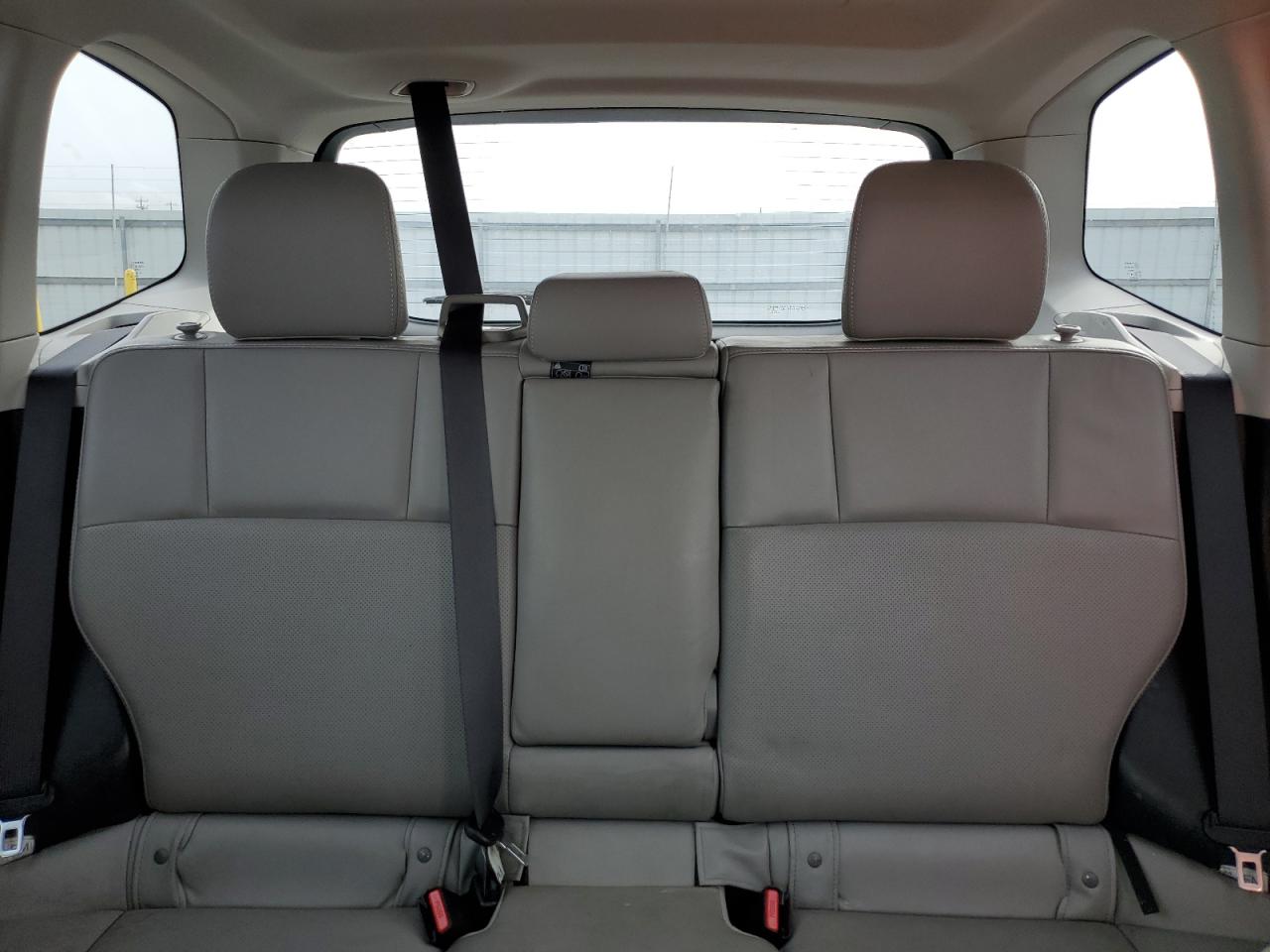 2014 Subaru Forester - Image 10