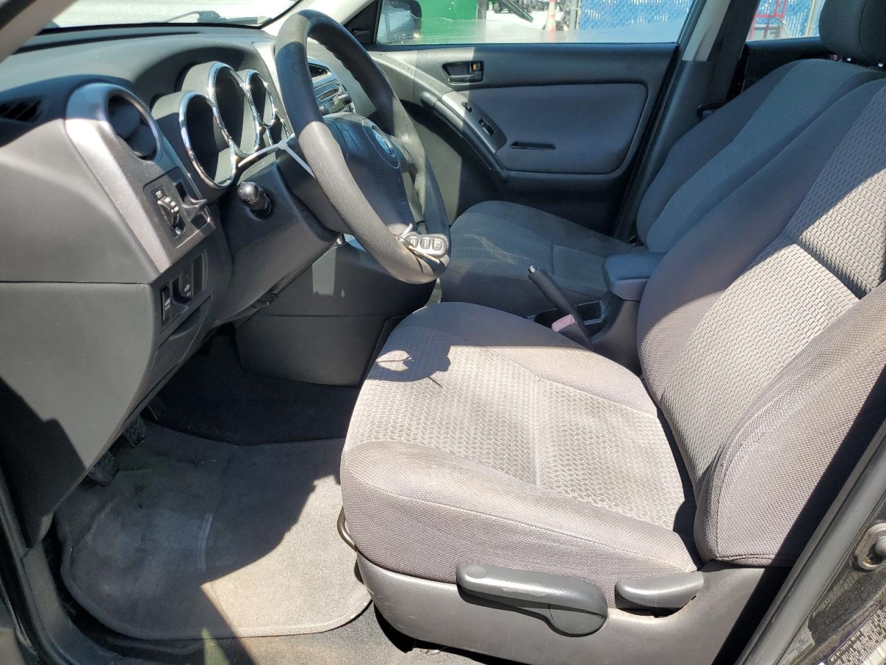 2005 Toyota Corolla Matrix Xr VIN: 2T1KR32E55C489372 Lot: 49993685