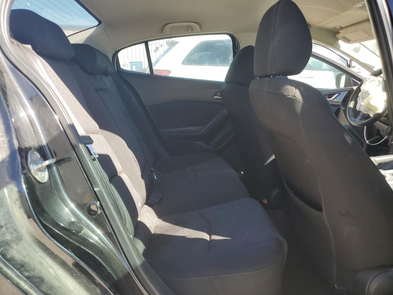2014 Mazda 3 - Image 10