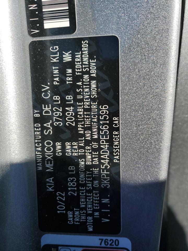 2023 Kia Forte - Image 12