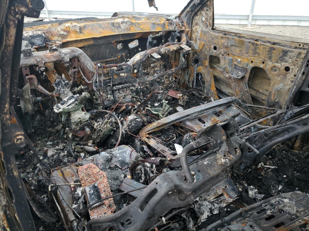 2015 Chevrolet Silverado - Image 8