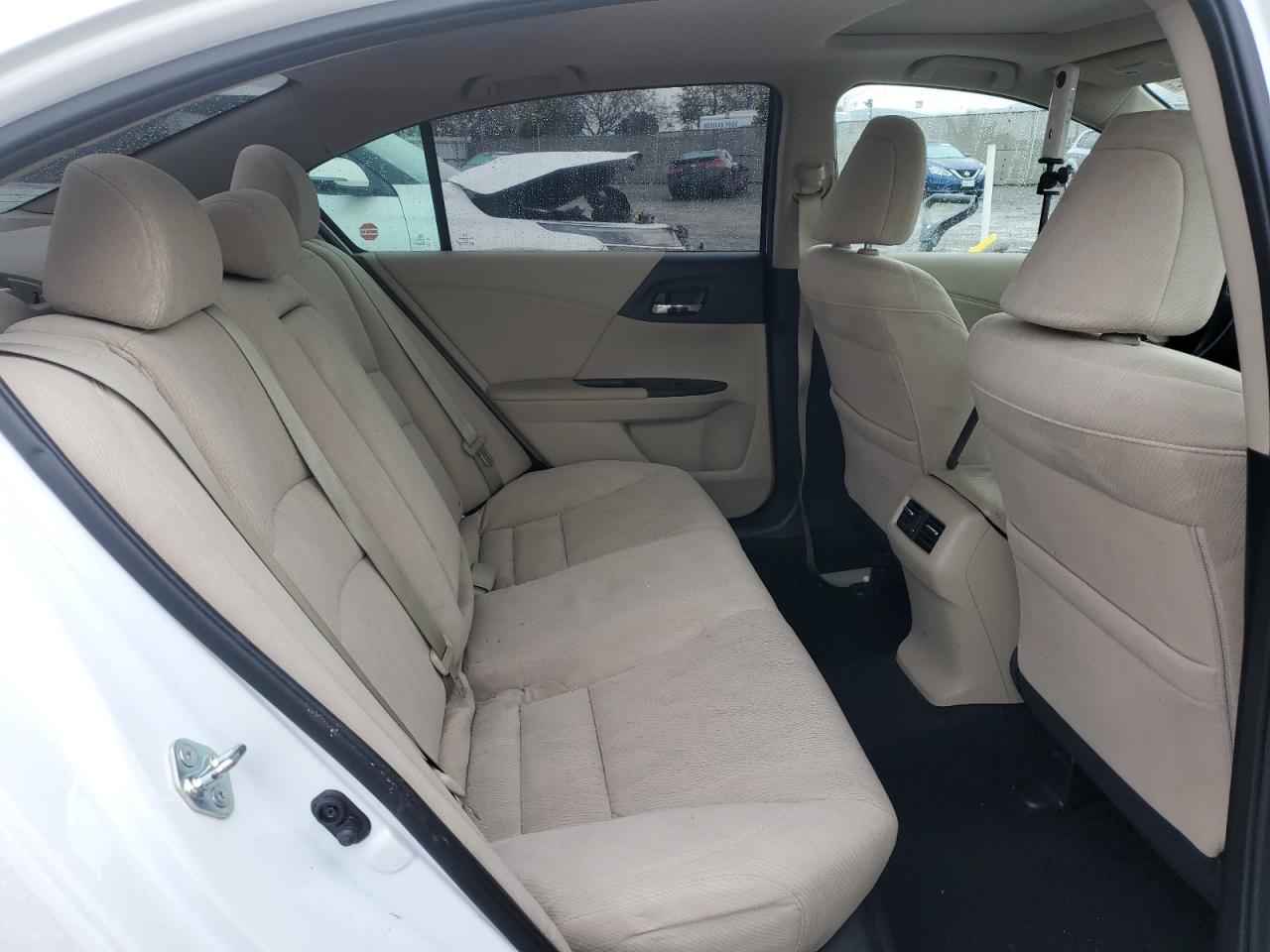 2015 Honda Accord - Image 10